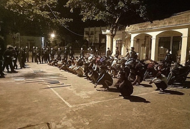 nhom thanh nien hon chien anh 1