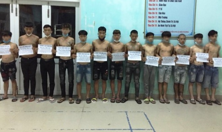 bang nhom hon chien anh 1