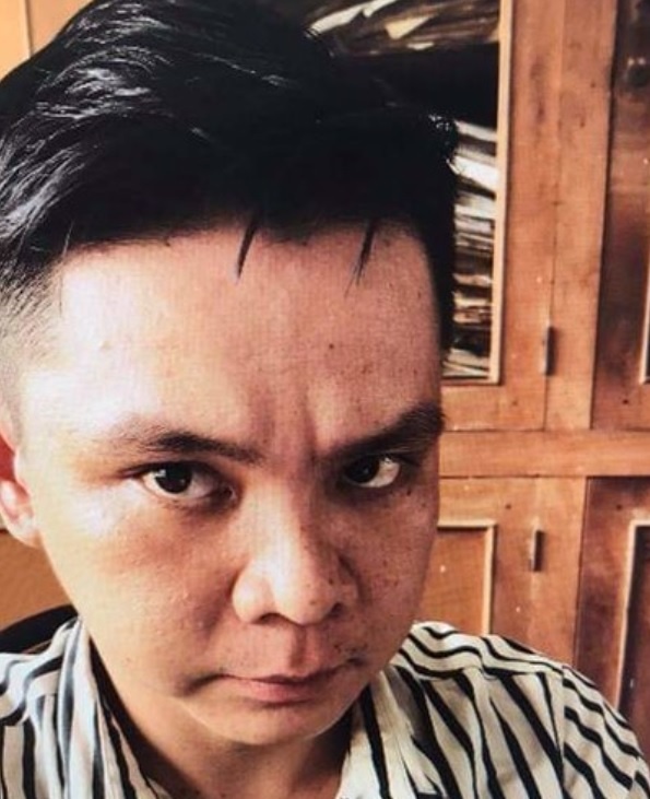 lao xe vao cong an anh 1