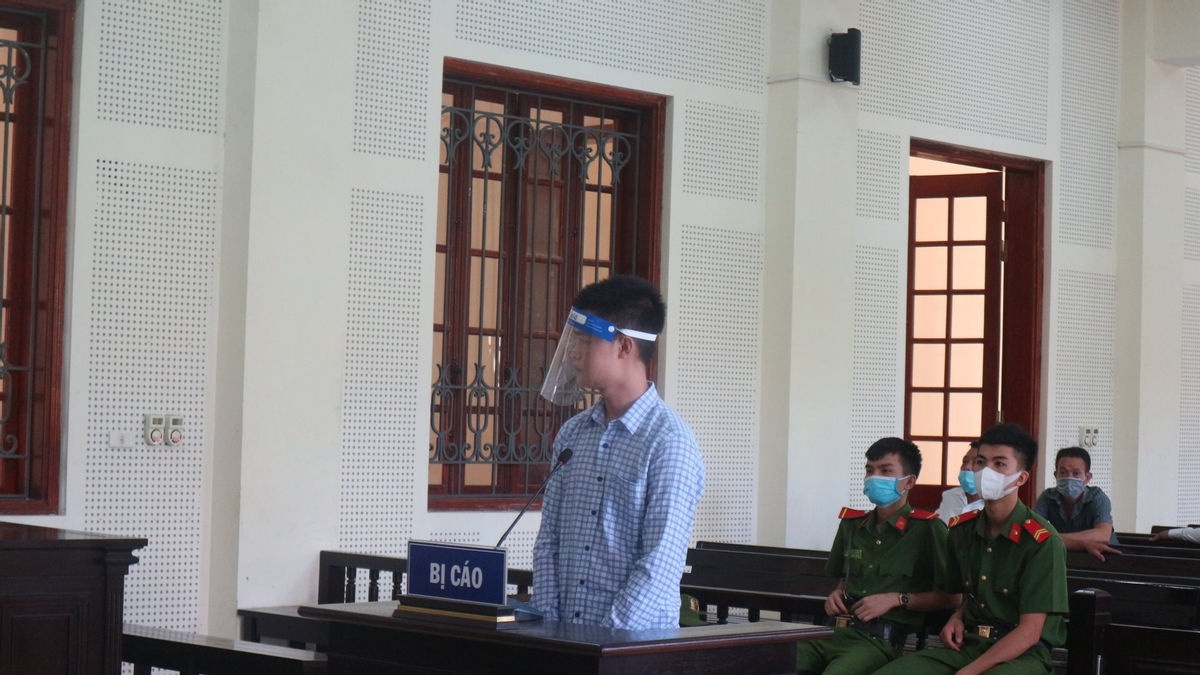 Gia danh cong an anh 2