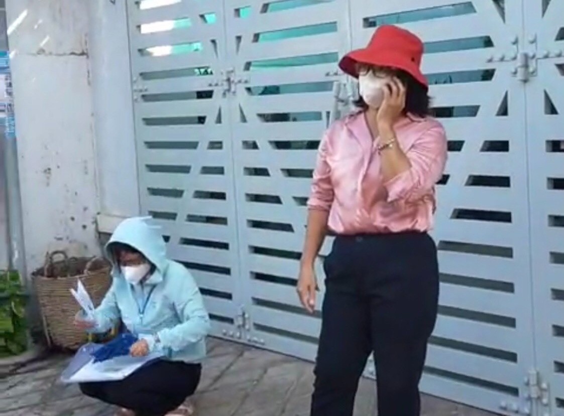 Chu tich phuong xu ly to kiem tra lien nganh phong chong dich TP hinh anh