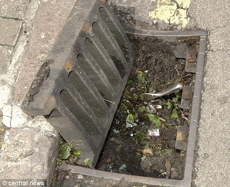 lam gia giay tiem phong covid anh 2