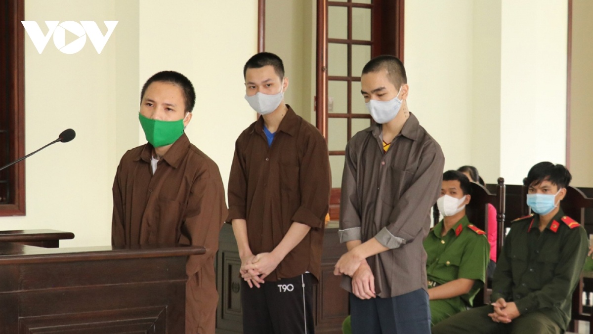 khống chế bạn nhậu đi cướp ảnh 1 khong che ban nhau di cuop anh 1