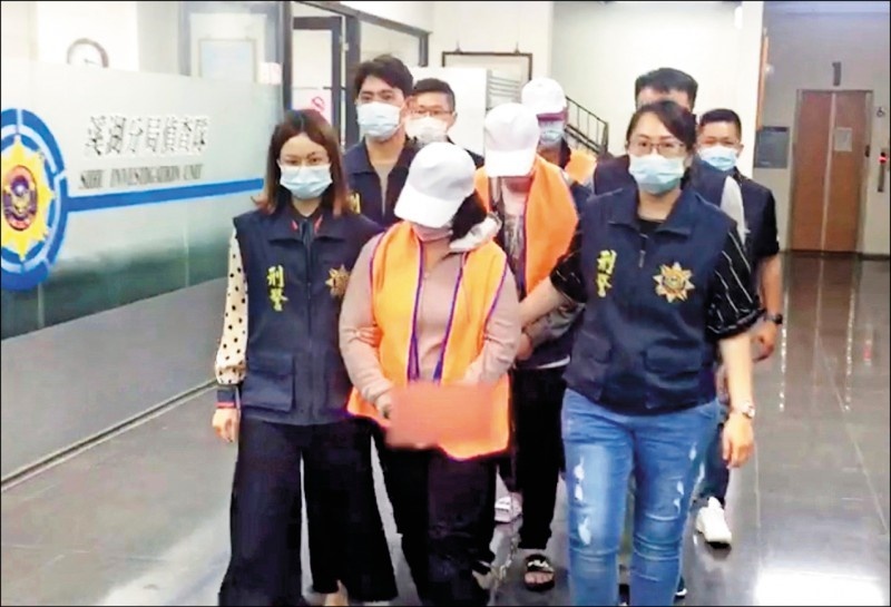 sat hai ban trai anh 2