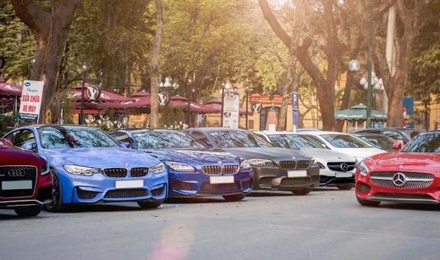 Pho thu tuong yeu cau xac minh thong tin ve duong day nhap sieu xe hinh anh