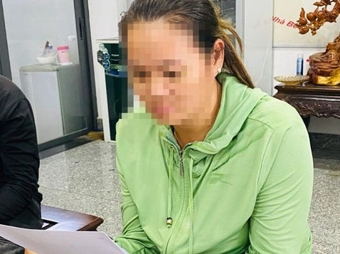 Vu ngang nhien xiet mon no kho tin: Them nhieu nan nhan cau cuu hinh anh