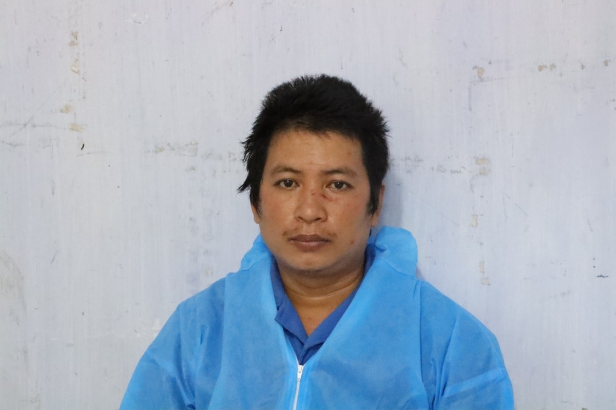 mau thuan khi xem danh bai anh 1