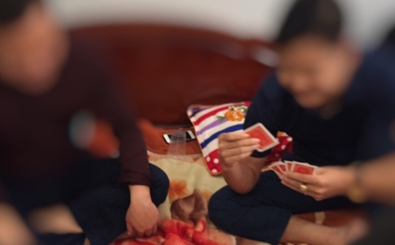 Xac minh vu doi pho thanh tra giao thong bi to danh bac tai tru so hinh anh