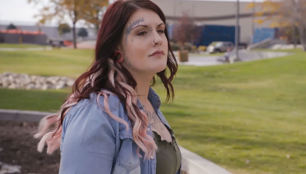 Chiem doat hon 100 chiec dien thoai anh 2