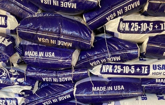 Phat hien co so san xuat hon 100 tan phan bon nghi gia hinh anh