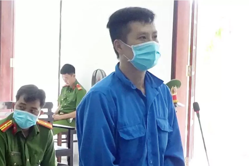 Ga dan ong de doa giet de hiep dam be gai hinh anh