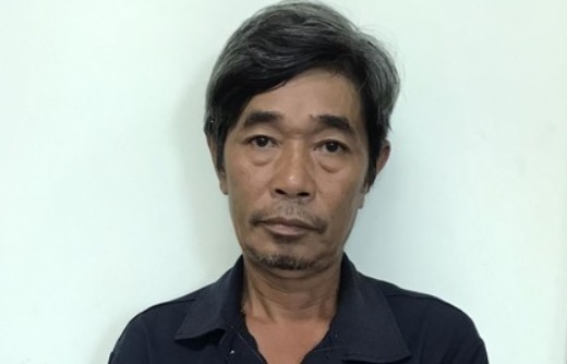 Ke trom 2 khau AK bi bat sau 32 nam tron truy na hinh anh