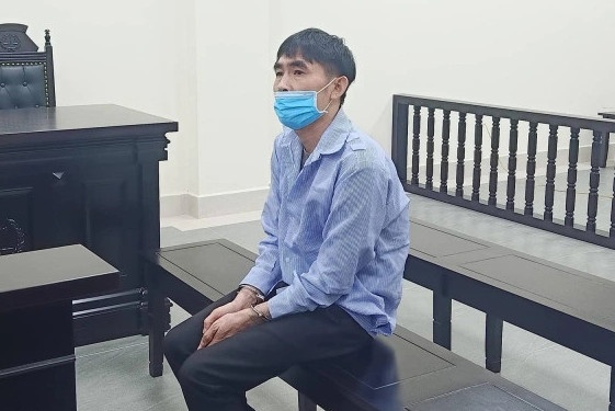 Chem chet vo vi cho rang khong duoc coi la tru cot gia dinh hinh anh