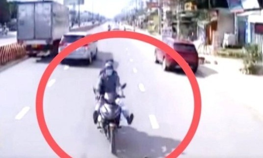 Cong an Binh Duong tim nguoi truy duoi khien 2 nan nhan thuong vong hinh anh