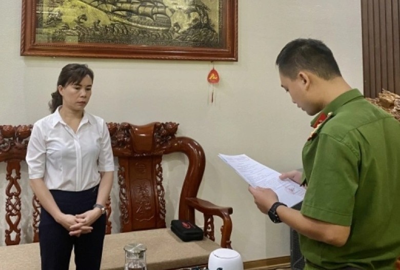 Khoi to Giam doc Ban quan ly Du an Dau tu Xay dung Bao Lac hinh anh