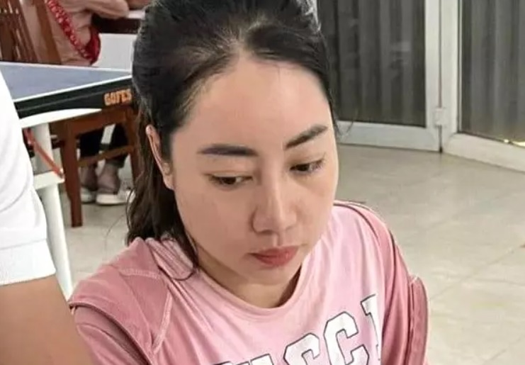 Hot girl cam dau duong day lay CCCD gia mo hon 200 tai khoan ngan hang hinh anh