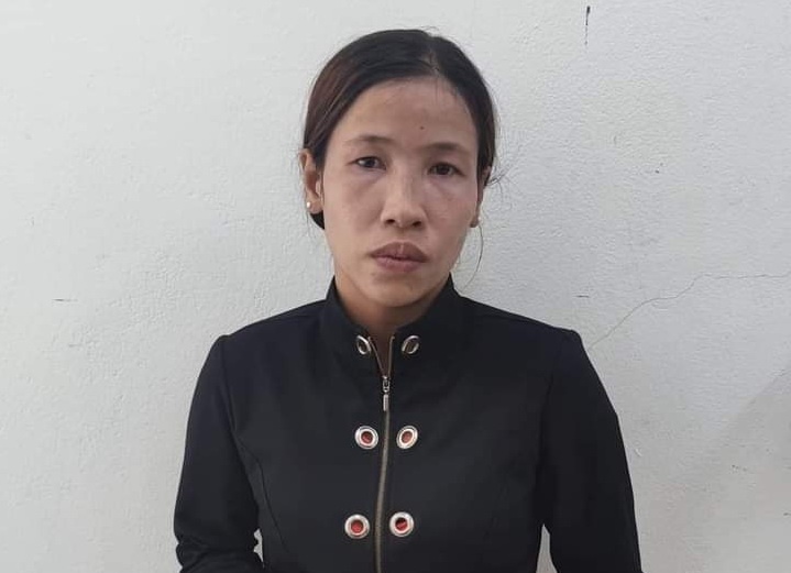 Giang co voi chau be 11 tuoi, nguoi phu nu bi bat vi toi lua dao hinh anh