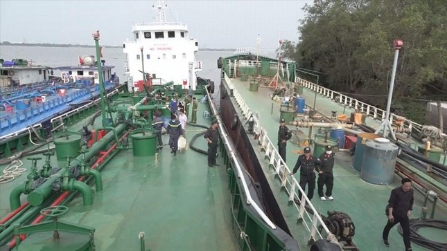 buôn lậu xăng ảnh 1 buon lau xang anh 1