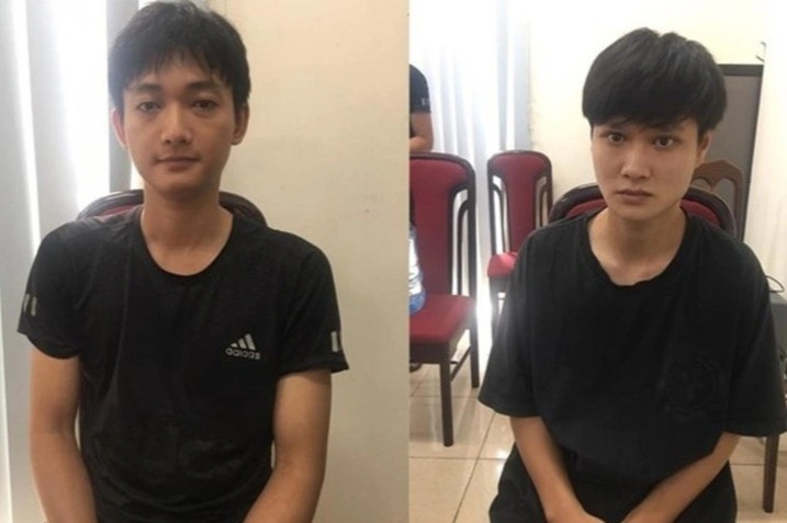 Khoi to 2 bi can lam gia CCCD de thi ho truong chuyen Su pham hinh anh