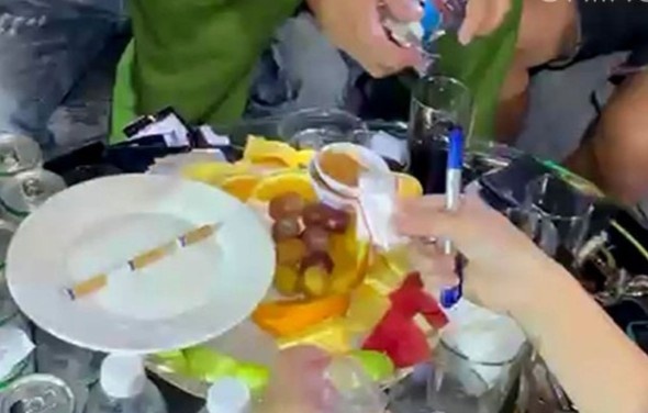 Nhieu nguoi o vu truong Nha Trang Lodge duong tinh voi ma tuy hinh anh