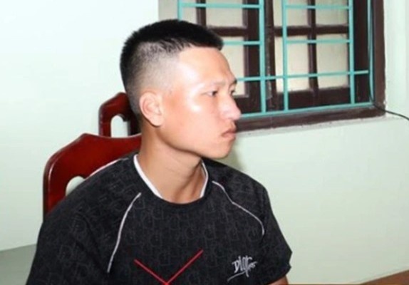 Thanh nien sinh nam 1999 giau ma tuy kem luu dan hinh anh