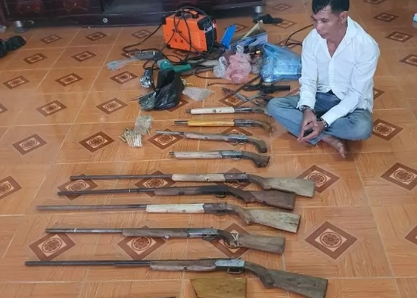 kho vu khi quan dung anh 2