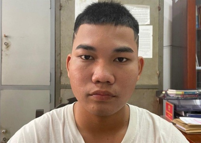 Lua dan ong gui clip nhay cam roi tong tien hinh anh