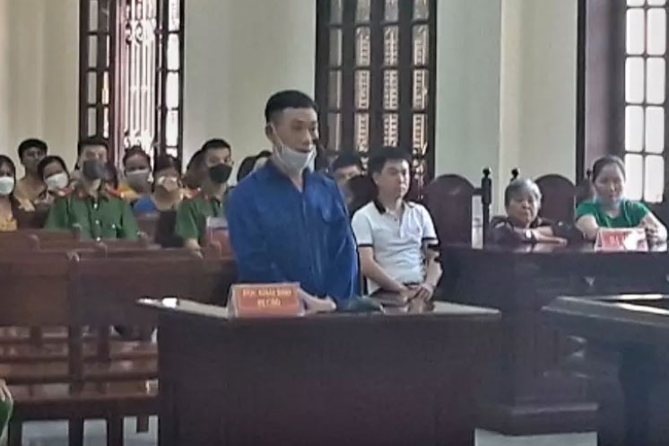 Tu hinh nguoi chong phong hoa giet ca nha o Hai Phong hinh anh