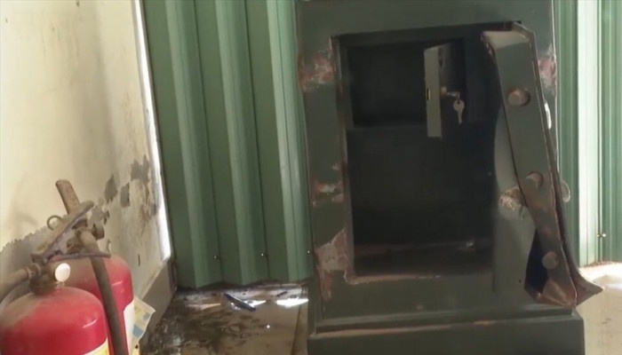 Bat 3 ke nua dem pha ket sat lay trom vang hinh anh