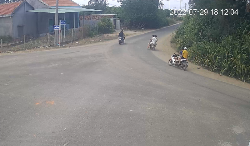 nhóm thanh niên hỗn chiến ảnh 1 nhom thanh nien hon chien anh 1