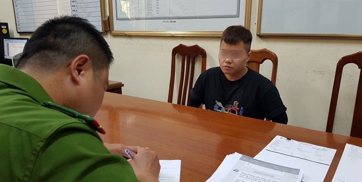 chiếm đoạt hơn một tỷ đồng ảnh 1 chiem doat hon mot ty dong anh 1
