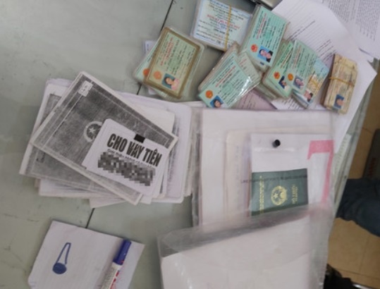 Bat nhom cho vay lai nang anh 2