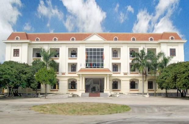 Vu bi thu huyen bi tong tien: Co noi dung bi can to cao dung hinh anh