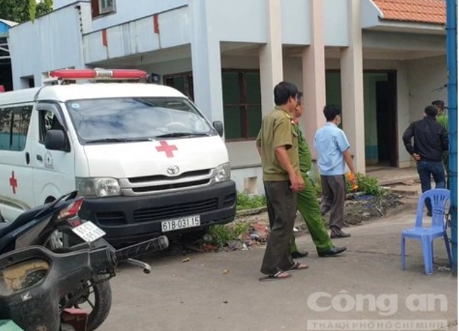 tu vong trong can biet thu bo hoang anh 1