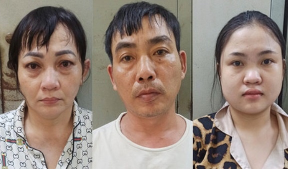 tien cua khach massage anh 2