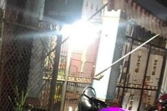 Thanh nien bi truy sat tu vong vi mau thuan chuyen tinh cam hinh anh