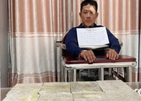 Triet pha 2 chuyen an ma tuy lon, bat giu 5 nguoi hinh anh