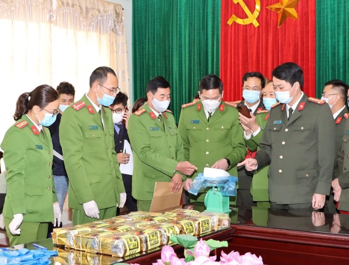cuộc vây ráp ma túy ảnh 2 cuoc vay rap ma tuy anh 2