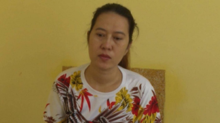 Nu quai co hanh vi mua ban nguoi hinh anh