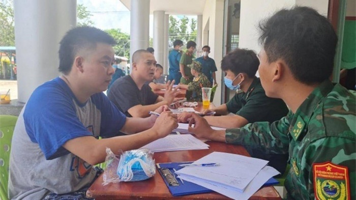 Loi ke cua nhom nguoi thao chay khoi casino Campuchia hinh anh