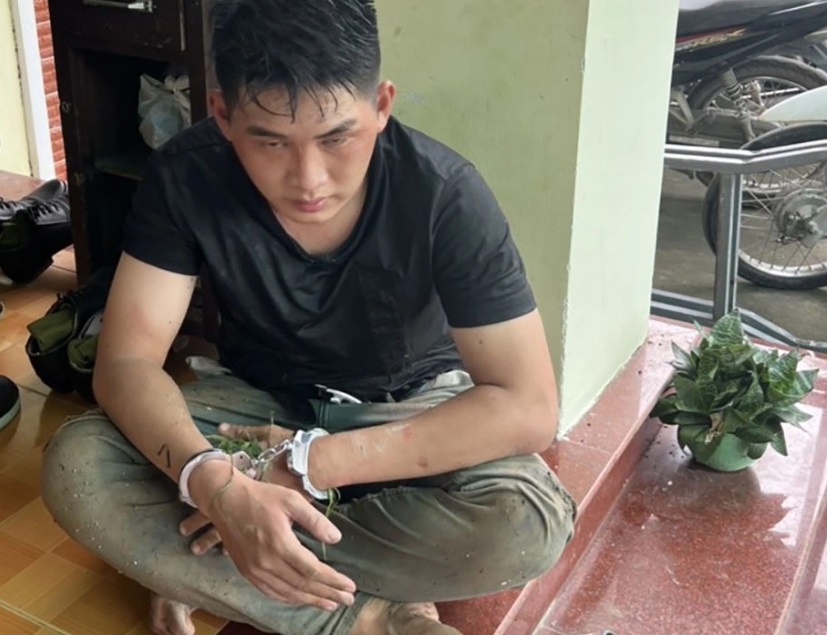 Bang cuop co sung lien tiep gay an o TP.HCM va cac tinh mien Tay hinh anh
