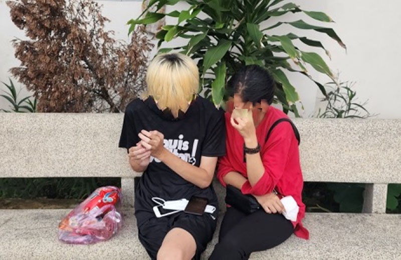 Tran tinh cua cac nan nhan thoat khoi bay viec nhe luong cao hinh anh