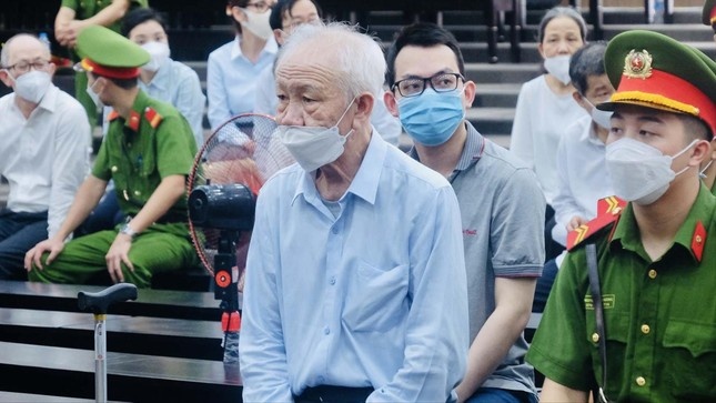 Vu thau tom dat vang o Binh Duong: Bi kich cua gia dinh co 3 bi cao hinh anh