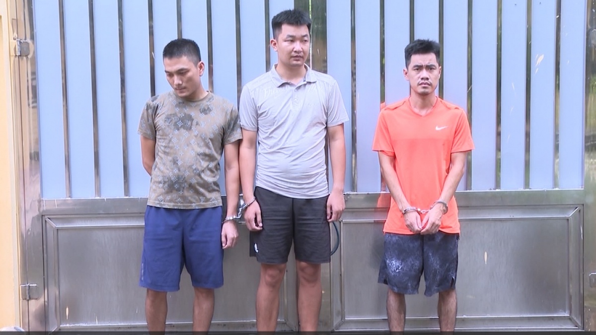 Lat tay thu doan moi cua nhom trom cap oto o Bac Giang hinh anh