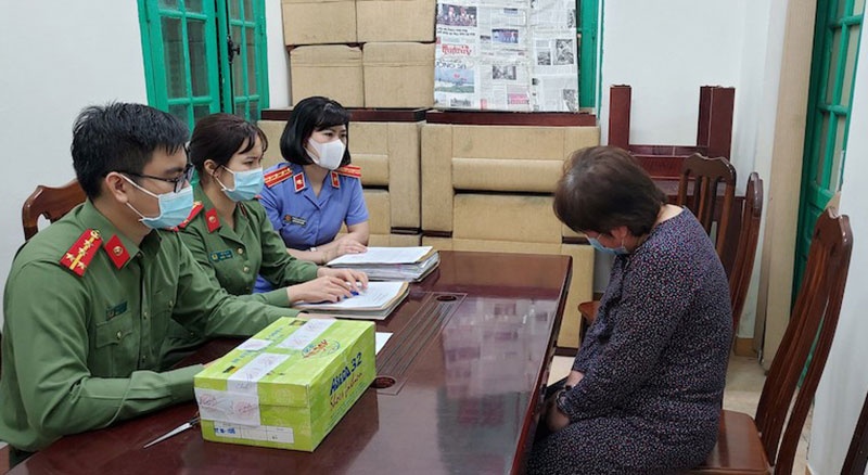 Thu doan lua dao tien ty qua dien thoai hinh anh