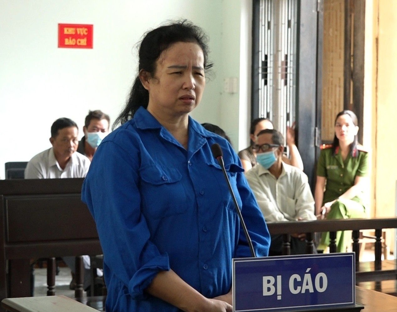 Linh an 8 nam tu vi trom hon 20 cay vang hinh anh