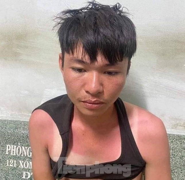 cuop tiem vang anh 1