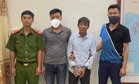 Bat doi tuong truy na sau 38 nam lan tron hinh anh