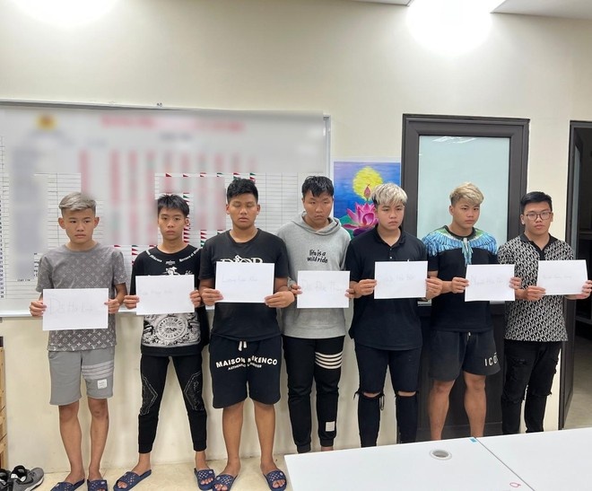 chiem doat tai khoan anh 1