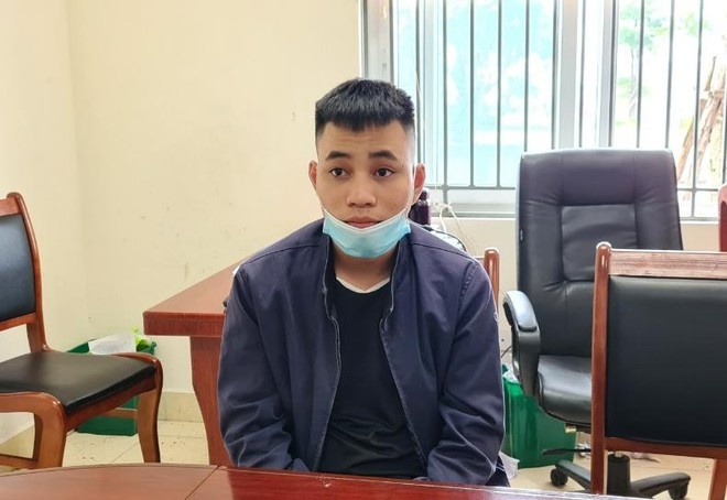Nam thanh nien cuop tai san, tron truy na bi bat khi ve nha hinh anh